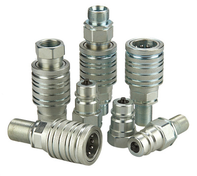 挖掘機(jī)液壓接頭漏油的原因是什么